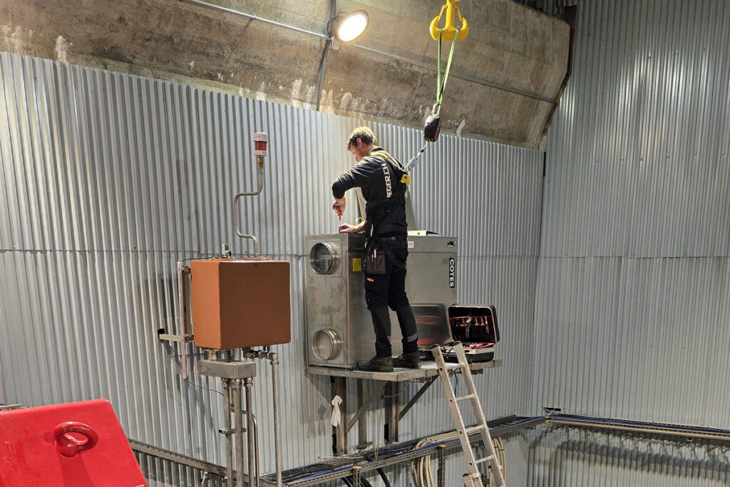 Krueger_Entfeuchten_StaudammCurnera_Bild2-1024x683